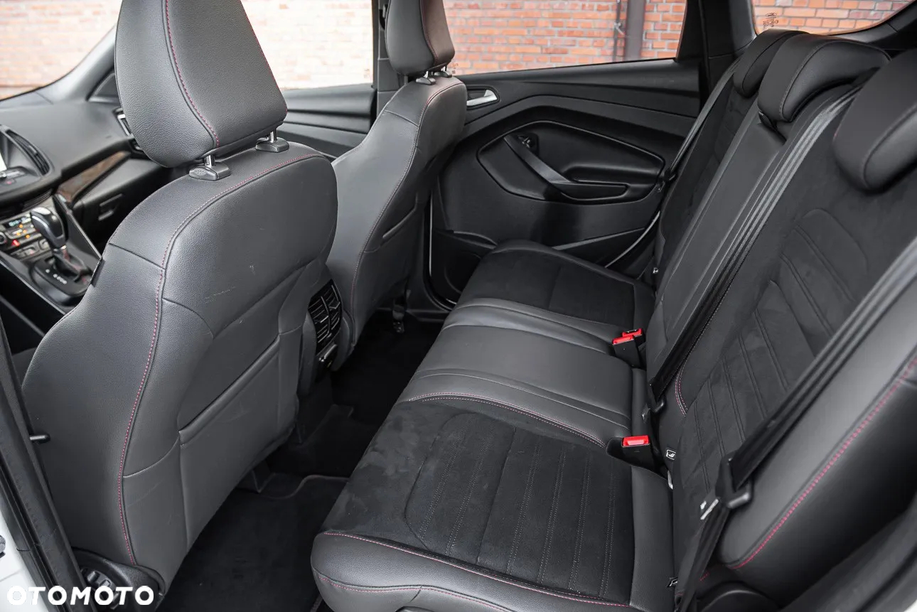 Ford Kuga 2.0 TDCi AWD ST-Line - 20