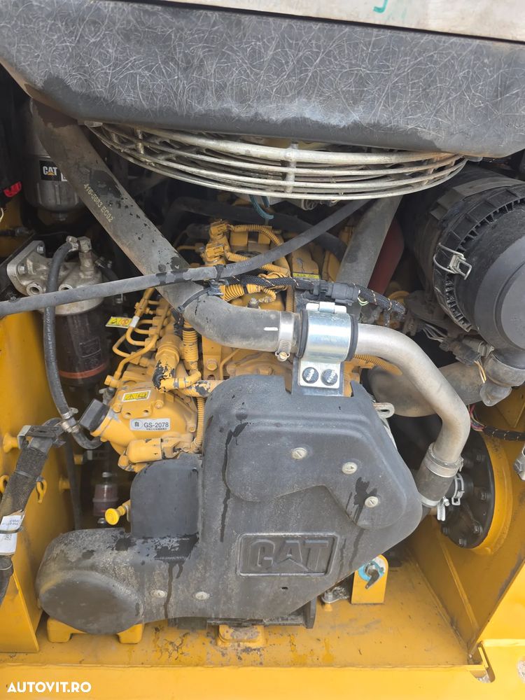 Caterpillar Cat 232 D3 XPS Highflow miniincarcator bobcat minivola - 9