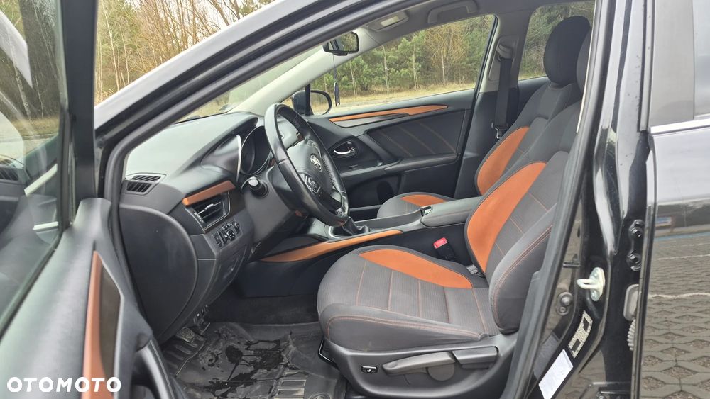 Toyota Avensis 1.8 Prestige - 30