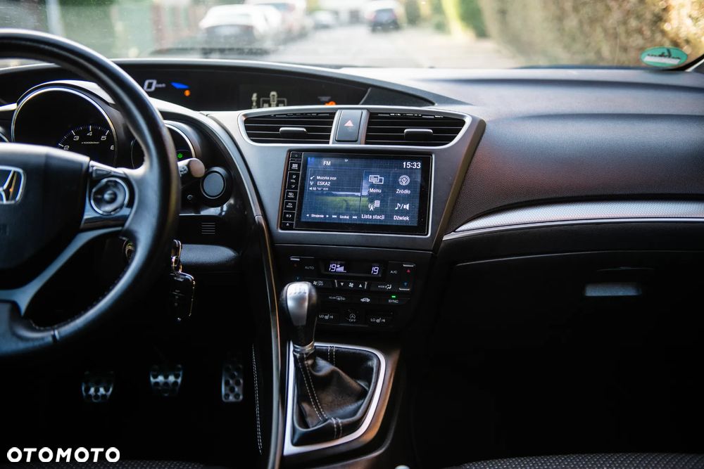 Honda Civic 1.8 i-VTEC Elegance - 32