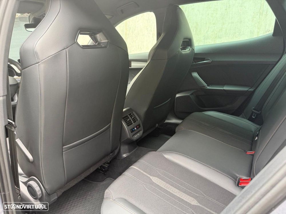 Cupra Formentor 1.4 e-Hybrid DSG VZ - 15