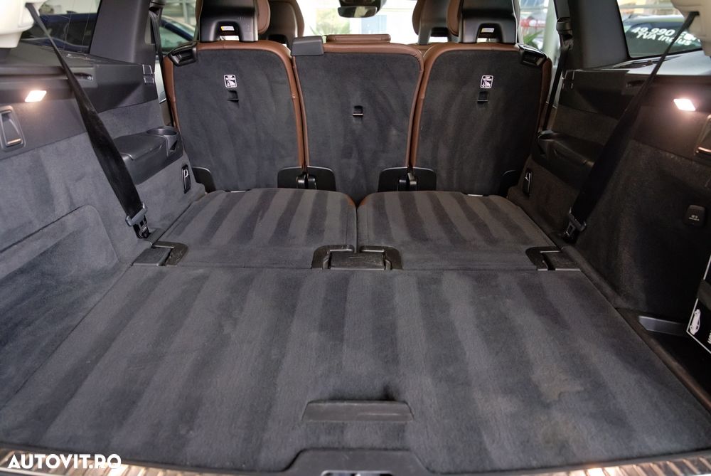 Volvo XC 90 B5 D AWD Geartronic Momentum Pro - 13