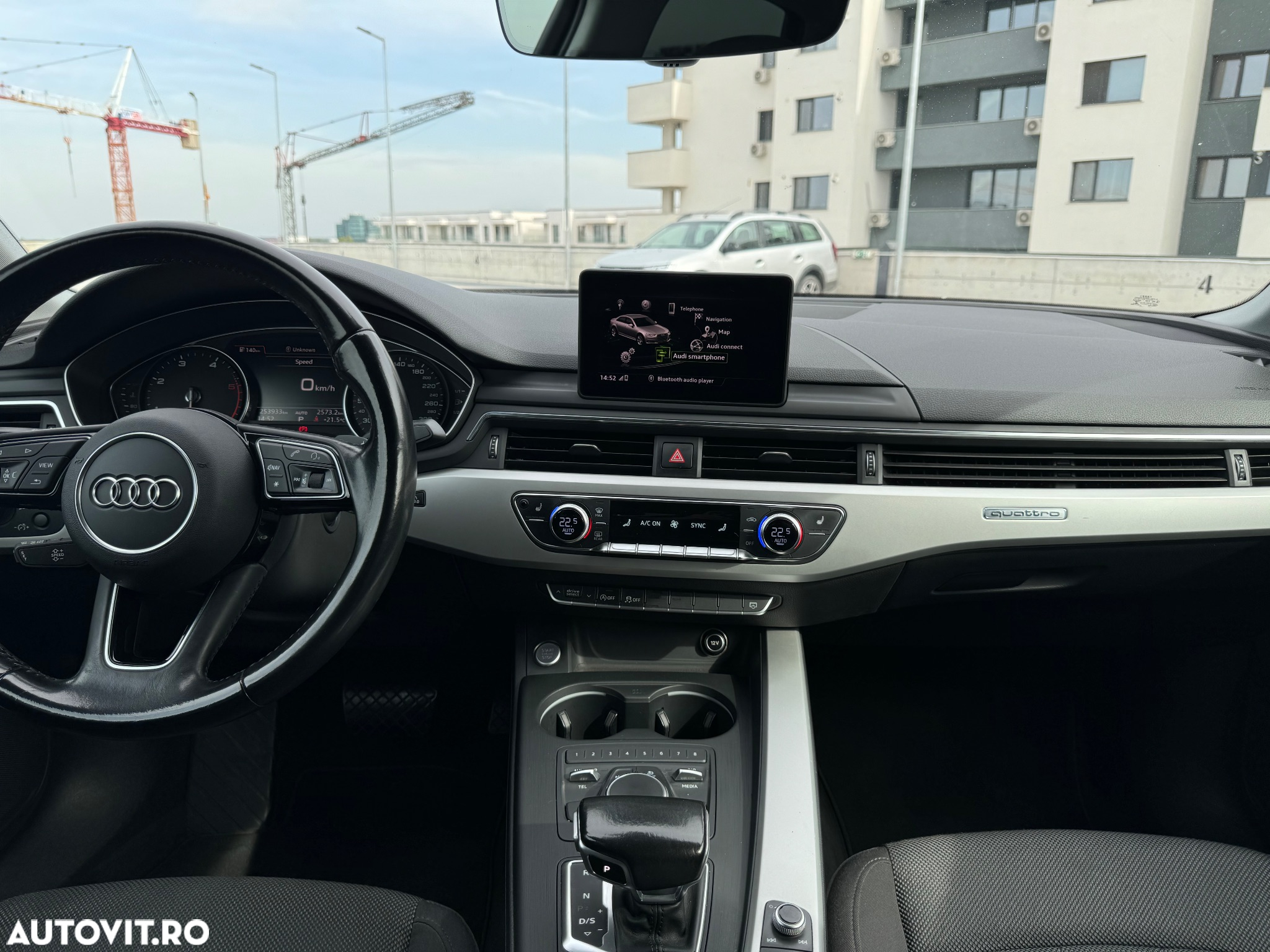 Audi A4 2.0 TDI quattro S tronic - 7