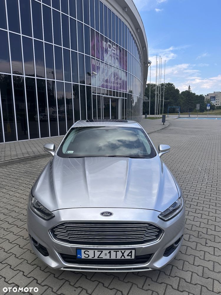 Ford Fusion - 5
