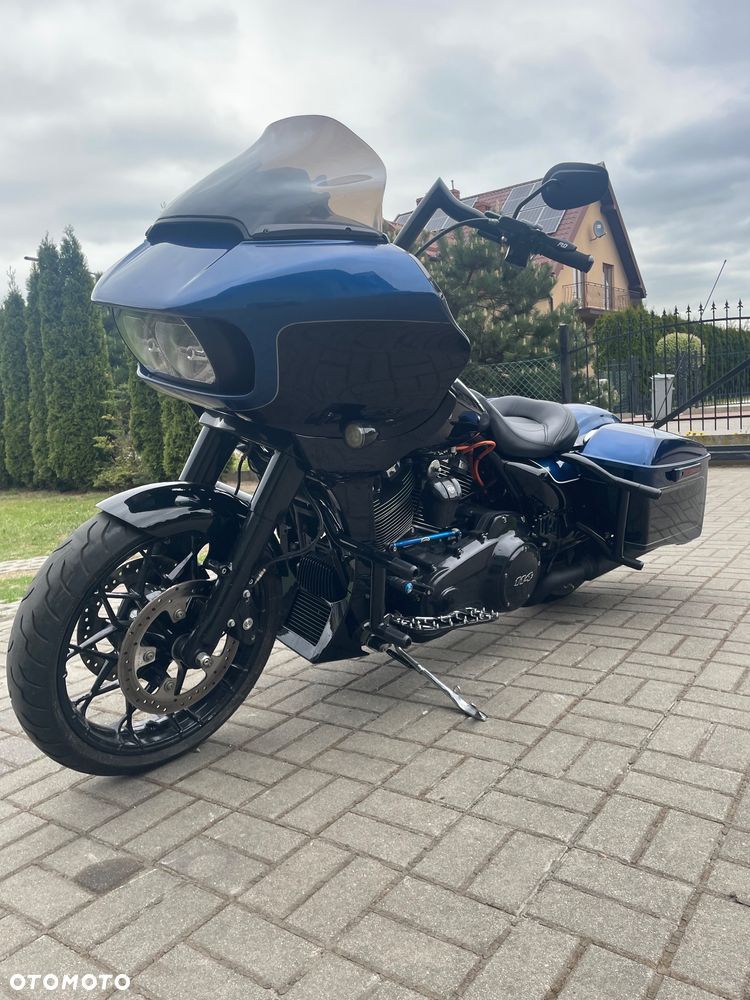 Harley-Davidson Touring Road Glide - 5