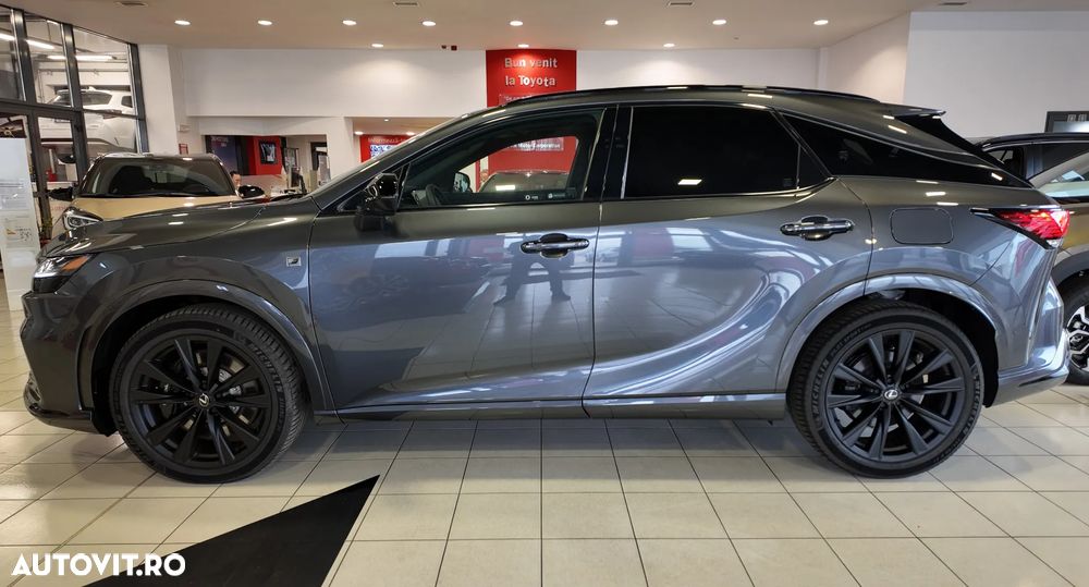 Lexus Seria RX - 7
