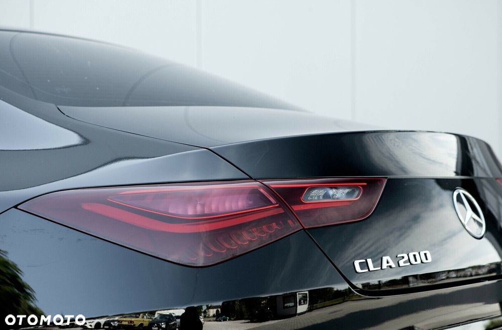 Mercedes-Benz CLA 200 mHEV 7G-DCT - 14