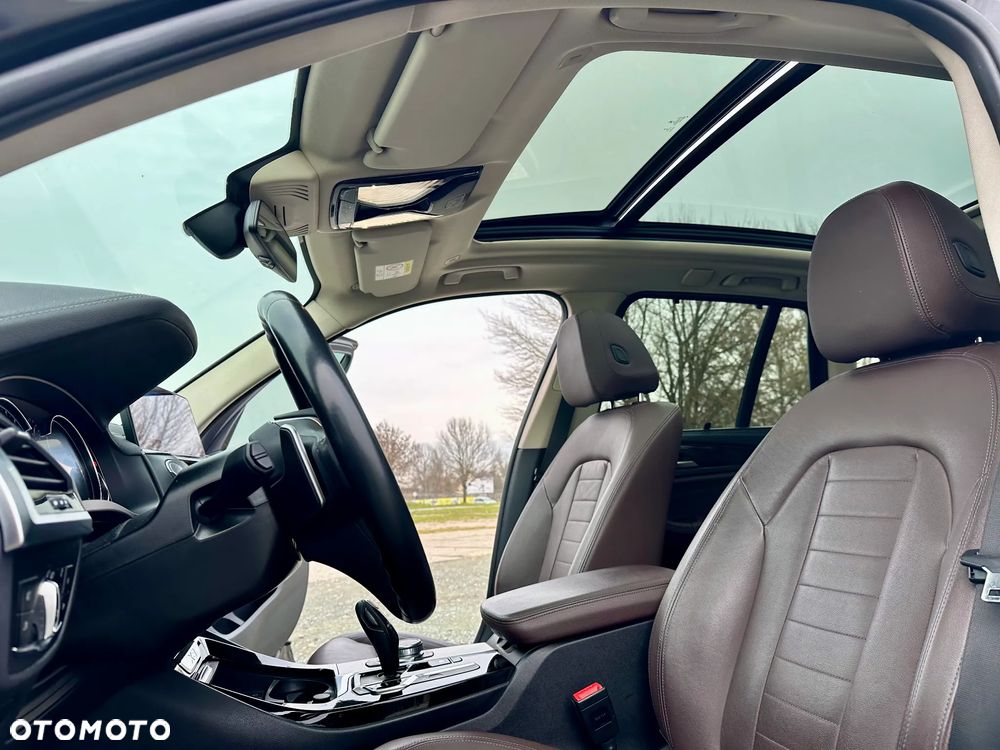 BMW X3 xDrive30d xLine - 29