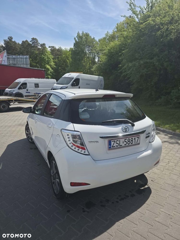 Toyota Yaris 1.33 Trend - 4