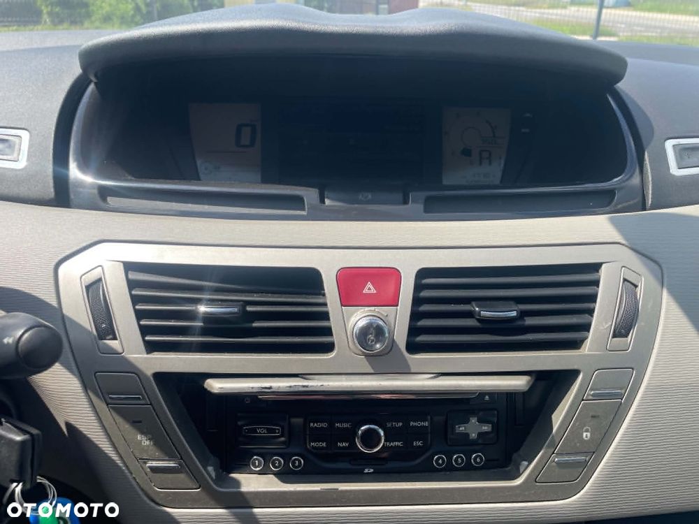 Citroën C4 Grand Picasso 1.6 e-HDi FAP EGS6 (7-Sitzer) Exclusive - 20