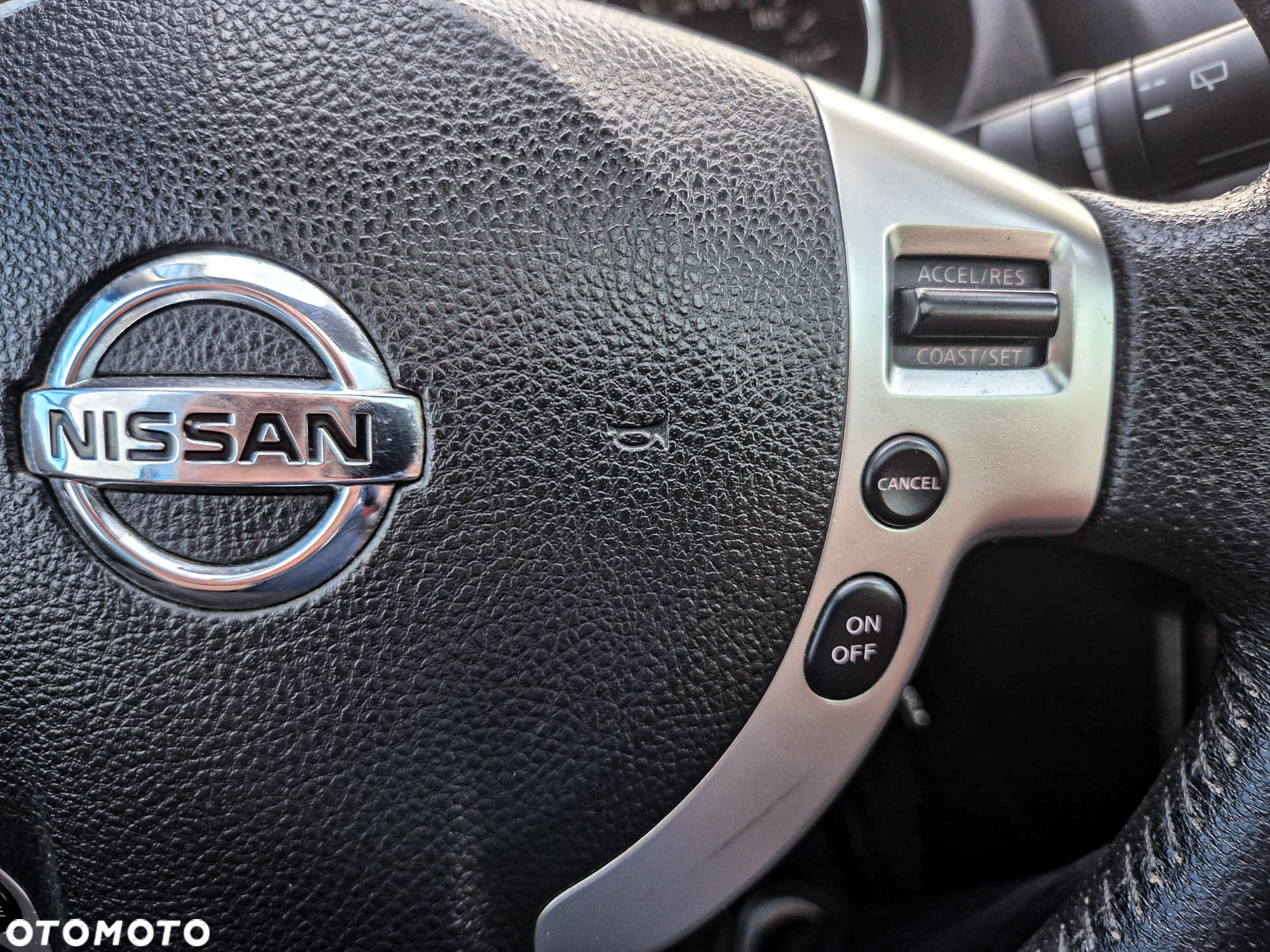 Nissan Qashqai 1.5 dCi N-CONNECTA - 32