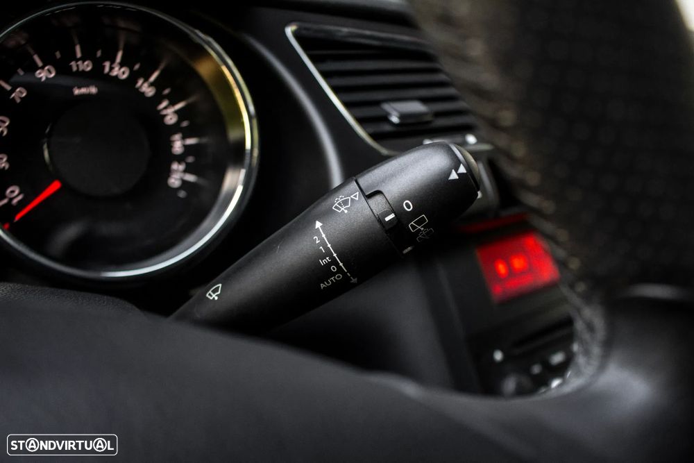 Peugeot 3008 1.6 HDi Style - 14