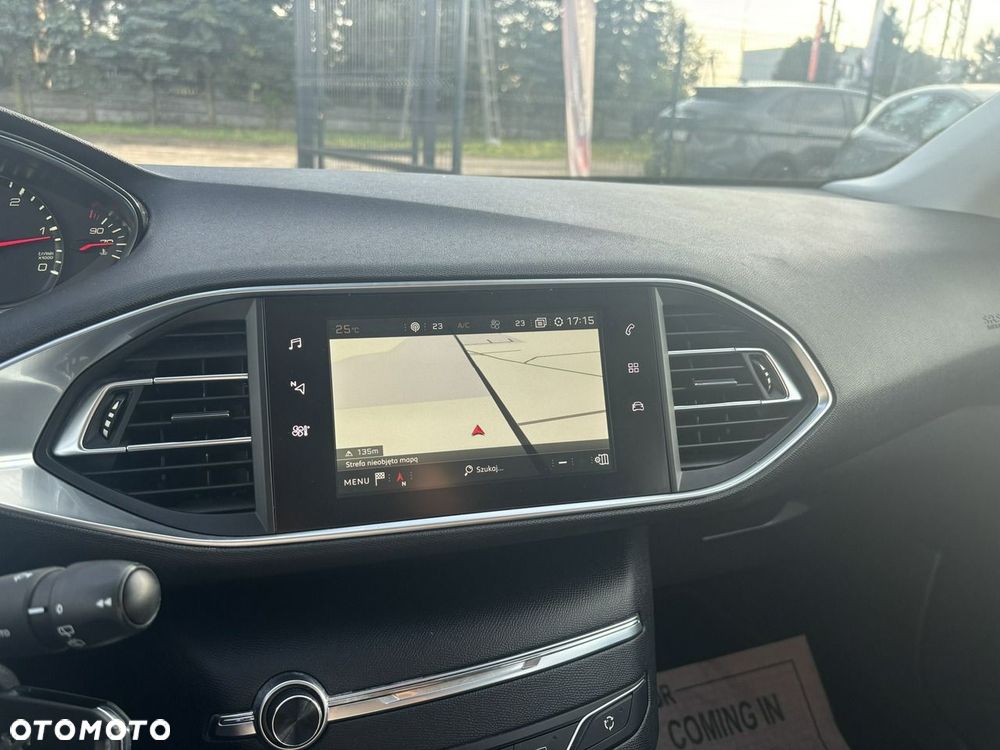 Peugeot 308 BlueHDi 120 Stop & Start Active - 26