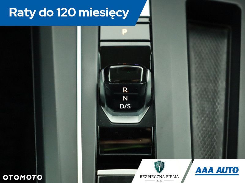 Volkswagen Golf - 15