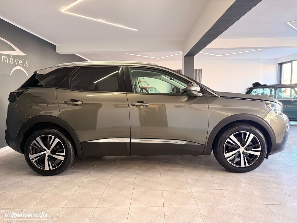 Peugeot 3008 1.5 BlueHDi Allure - 4