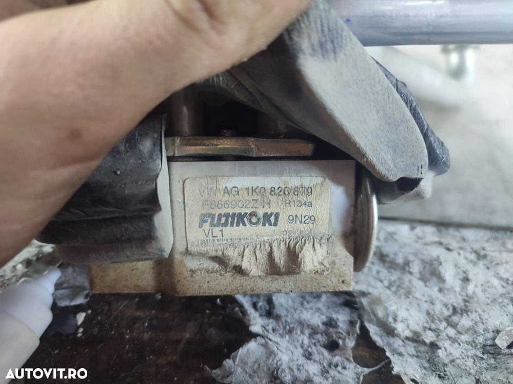 Radiator clima bord 1k0820679 Volkswagen VW Golf 5 [2003 - 2009] - 3