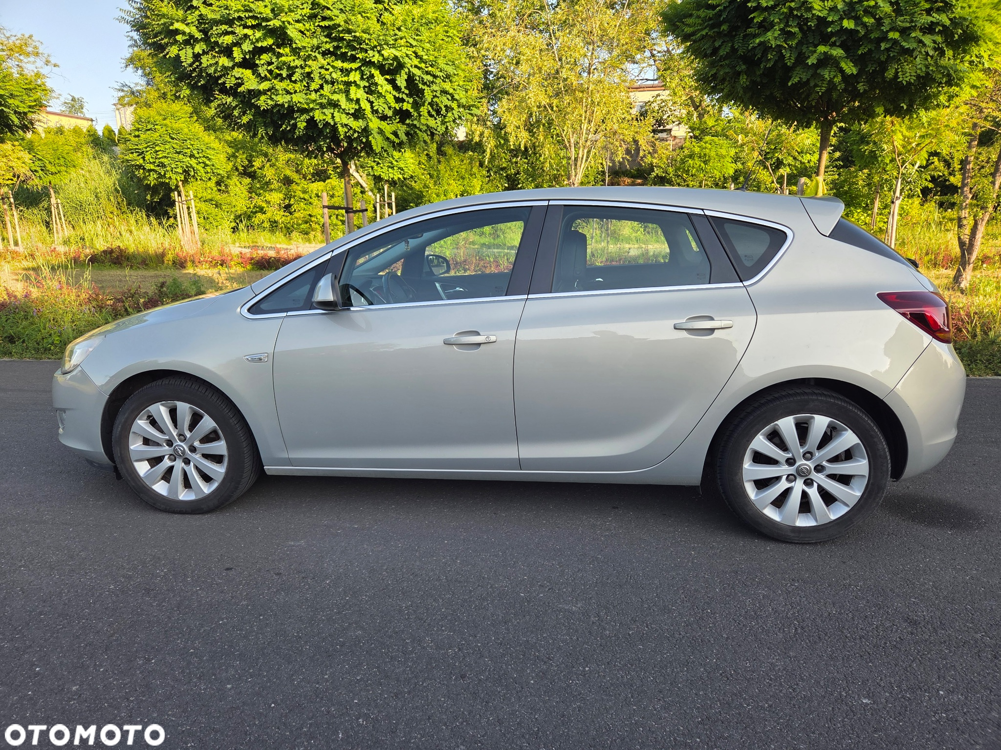 Opel Astra 1.7 CDTI Caravan DPF Cosmo - 9