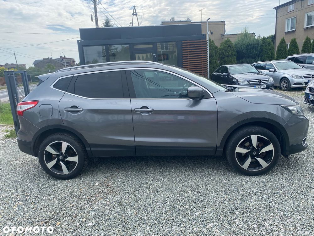 Nissan Qashqai 1.6 DIG-T N-Connecta - 16