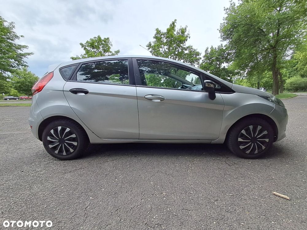 Ford Fiesta 1.4 TDCI - 8
