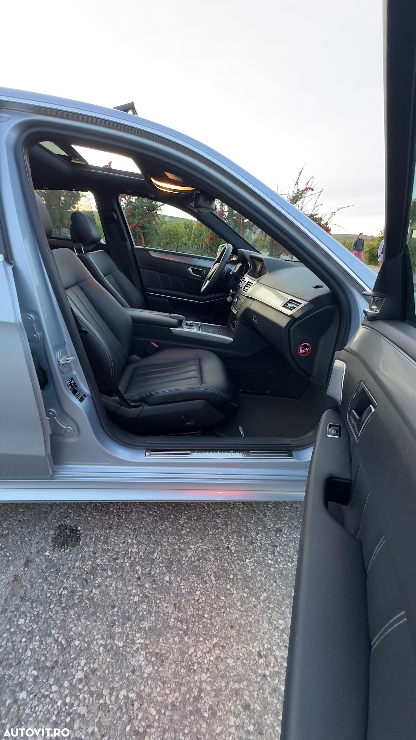 Mercedes-Benz E 300 BLUETEC 9G-TRONIC Avantgarde - 11
