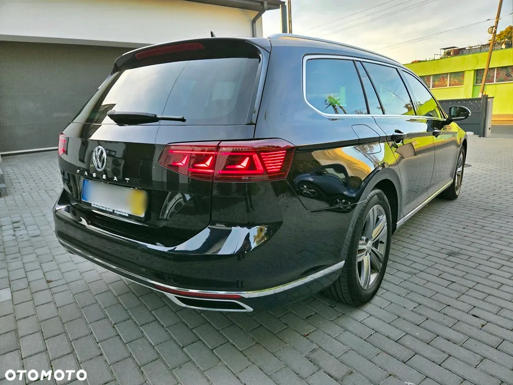 Volkswagen Passat - 7