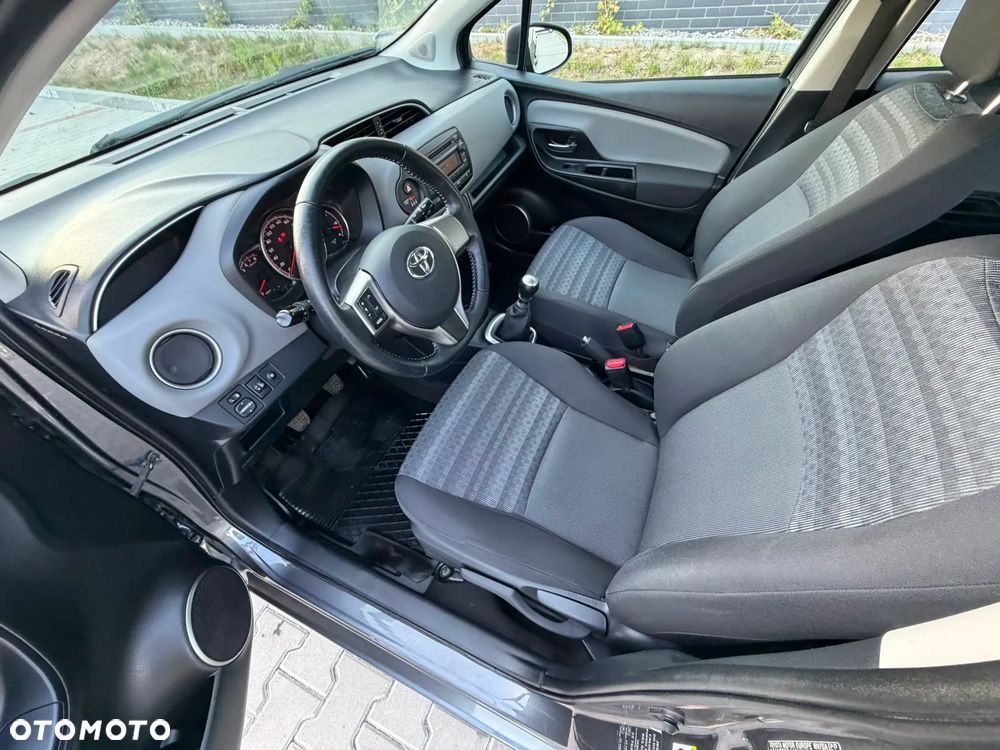 Toyota Yaris 1.33 Premium - 29