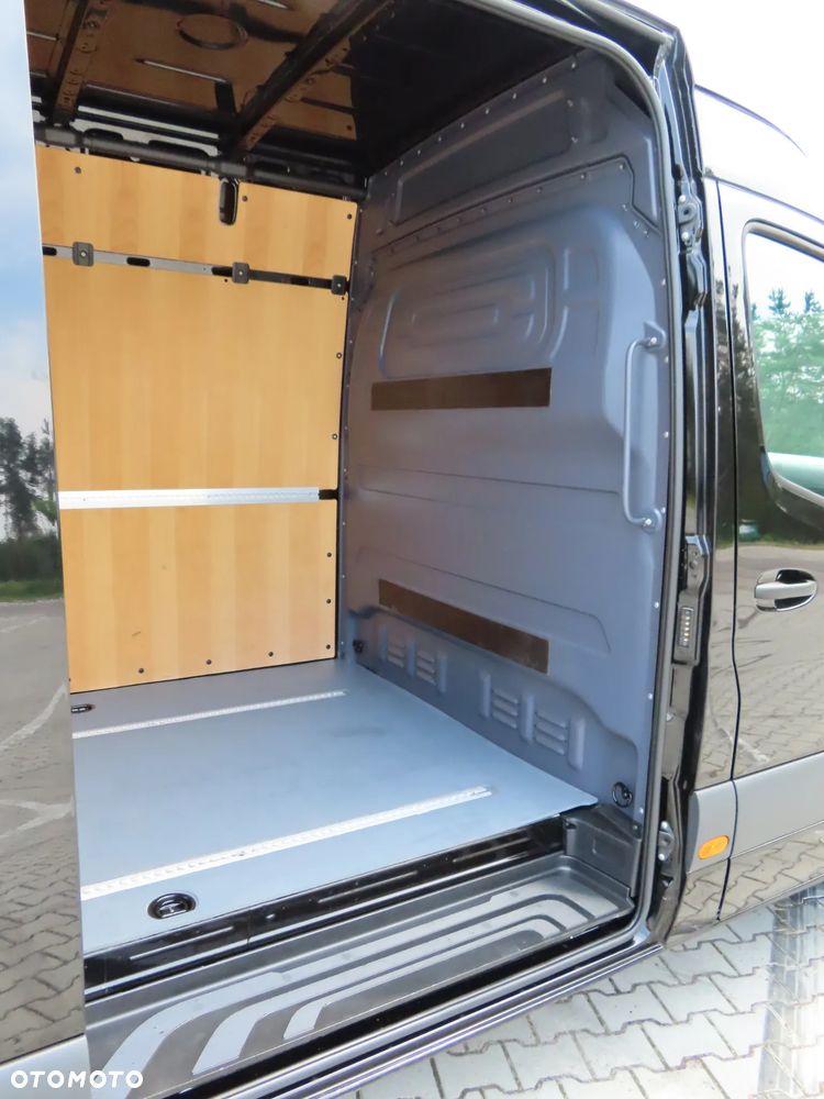 Mercedes-Benz Sprinter 319 CDI 190 KM Ekstra Długi Wysoki Dach LONG MAXI + 4800 mm Furgon Blaszak Rozstaw Osi 4325 mm Ładowność 881 Kg HAK 2800 Kg Stan Jak Nowy GOTOWY I DOSTEPNY POLECAM - 24