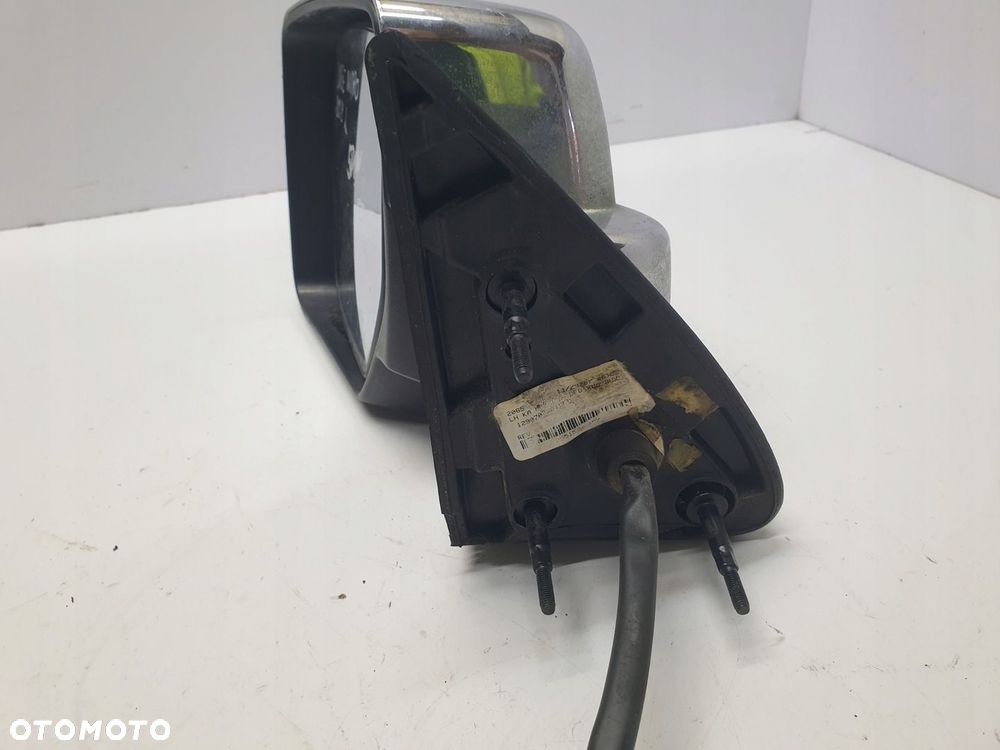 LUSTERKO LEWE DODGE NITRO 2009 5PIN - 6