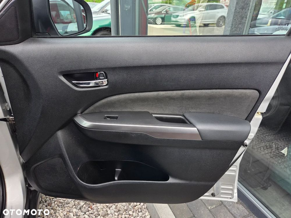 Suzuki Vitara 1.4 Boosterjet Hybrid Automatik Comfort - 18