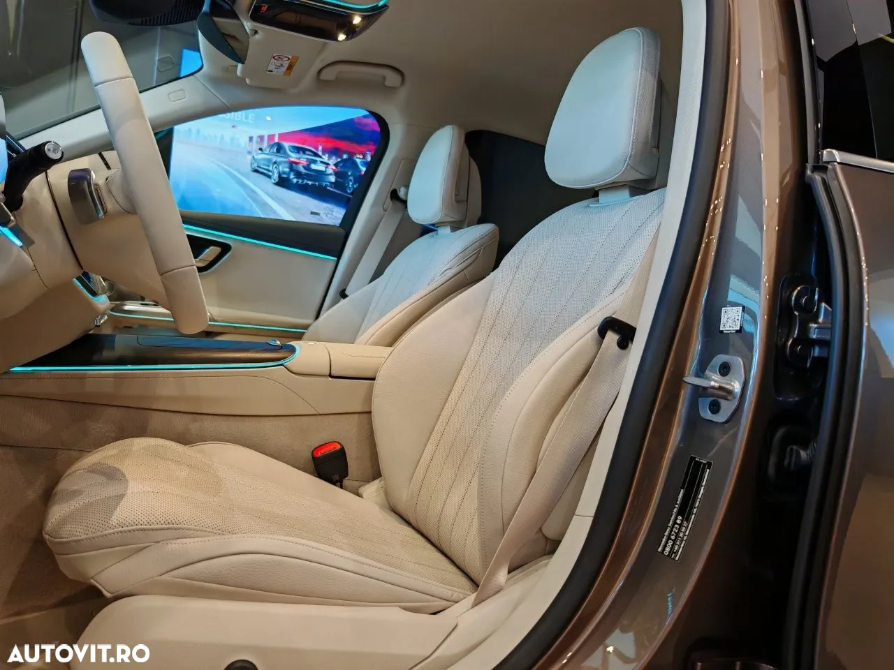 Mercedes-Benz E 220 d MHEV 4MATIC Aut. - 14