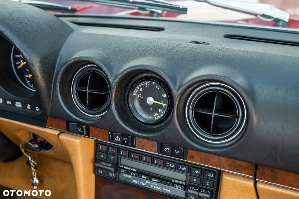 Mercedes-Benz SL - 26