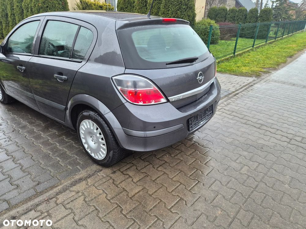 Opel Astra 1.4 Selection - 8