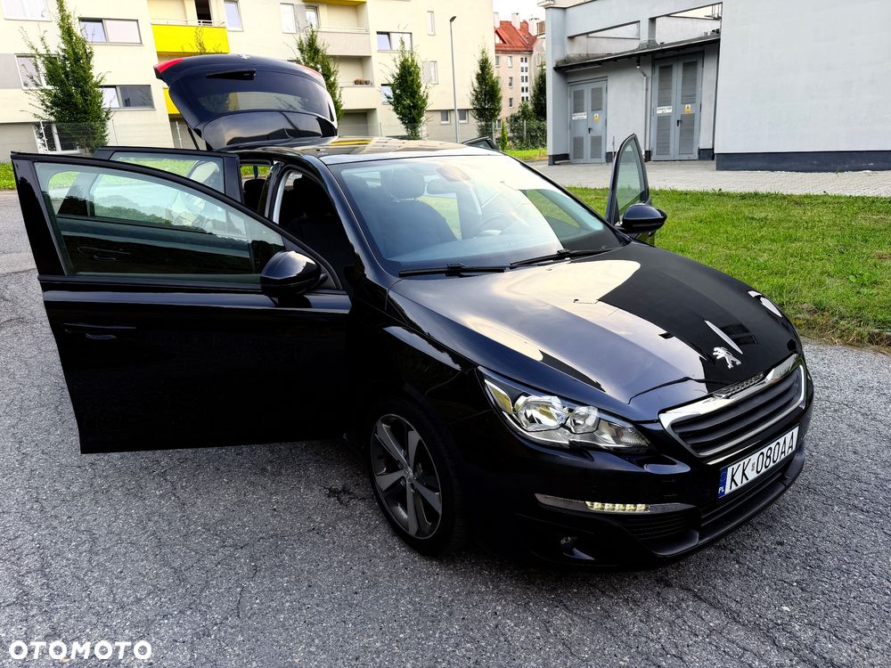 Peugeot 308 2015 photo 3