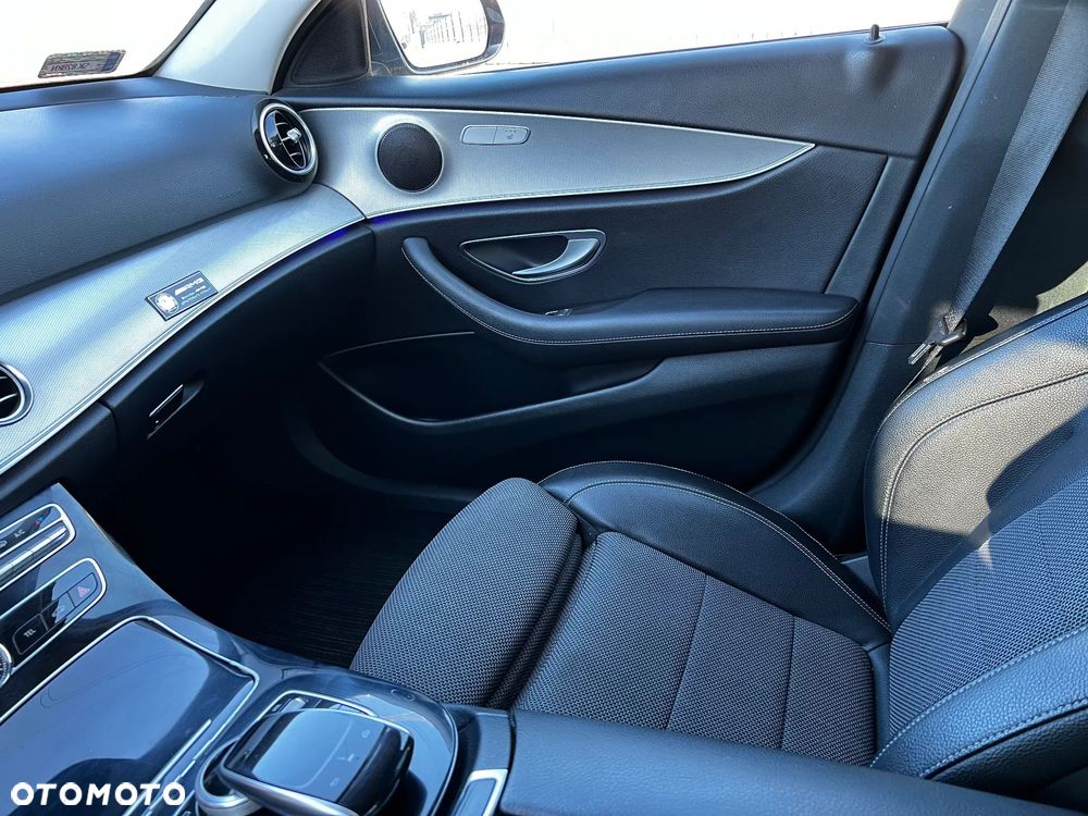 Mercedes-Benz Klasa E 220 d 9G-TRONIC AMG Line - 10