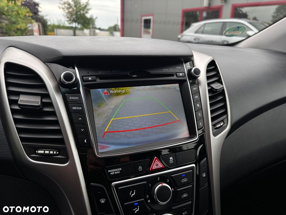Hyundai i30 blue 1.6 CRDi Classic Navigation - 20