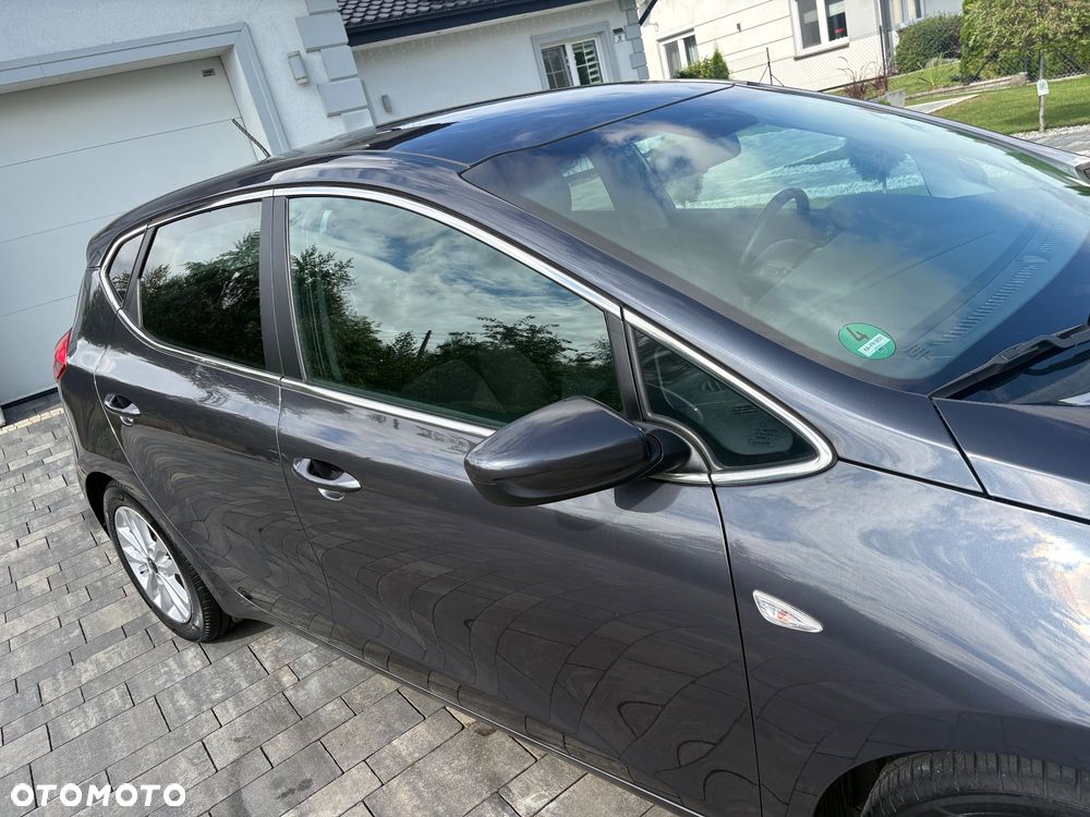 Kia Ceed 1.6 CRDi 136 ISG Dream Team Edition - 26