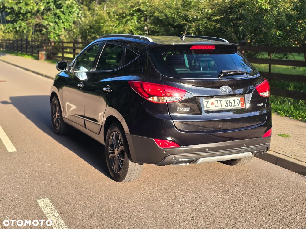 Hyundai ix35 1.7 CRDi 2WD Fifa World Cup Edition - 17