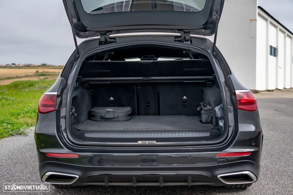 Mercedes-Benz E 300 9G-TRONIC AMG Line - 9