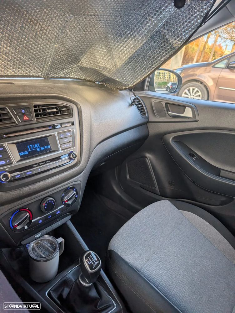 Hyundai i20 1.1 CRDi Access+Bluetooth - 8