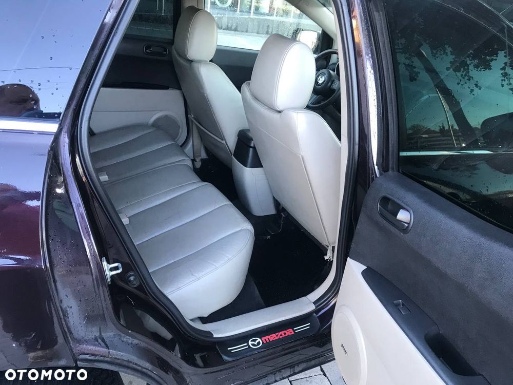 Mazda CX-7 - 13