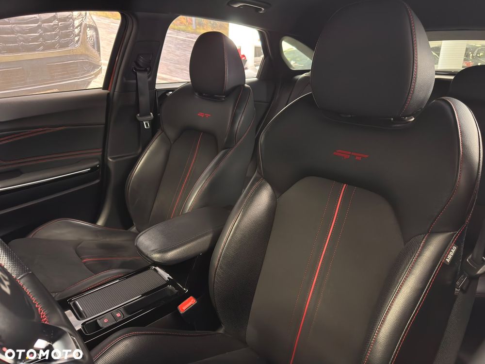Kia ProCeed 1.6 T-GDI GT DCT - 12