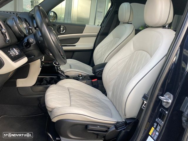 MINI Countryman Cooper SE All4 Aut. - 32