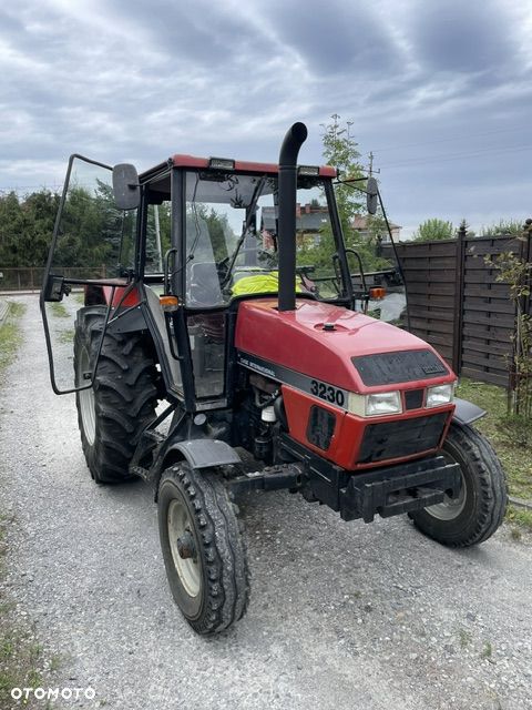Case IH 3230 - 1