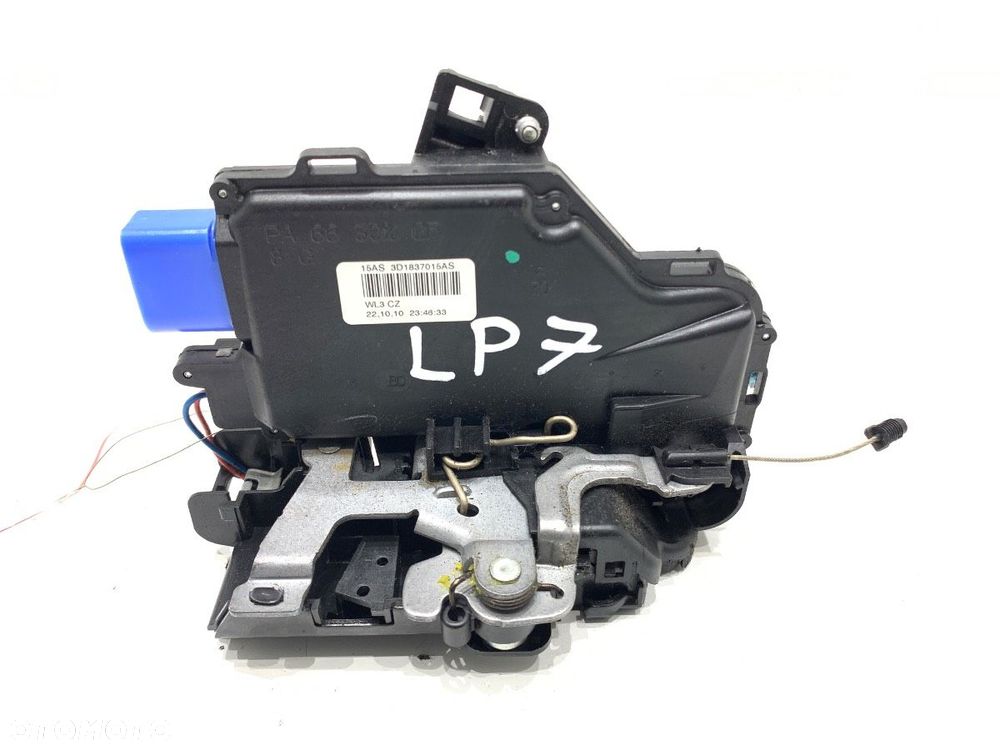 ZAMEK DRZWI LEWY PRZÓD  VW TOURAN (1T3) 2010 - 2015 2.0 TDI 103 kW [140 KM] olej napędowy 2010 - - 1