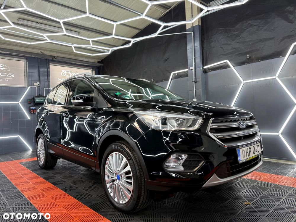 Ford Kuga 1.5 EcoBoost 2x4 Titanium - 11