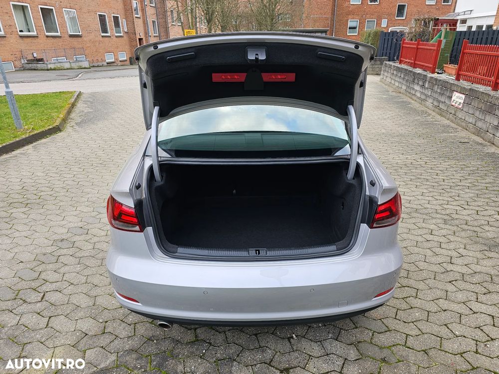 Audi A3 Limuzina 1.6 TDI clean Attraction - 10