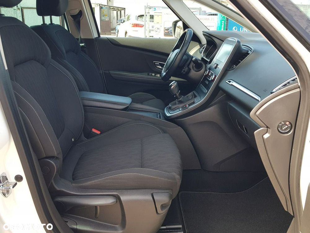 Renault Grand Scenic TCe 140 GPF LIMITED - 17