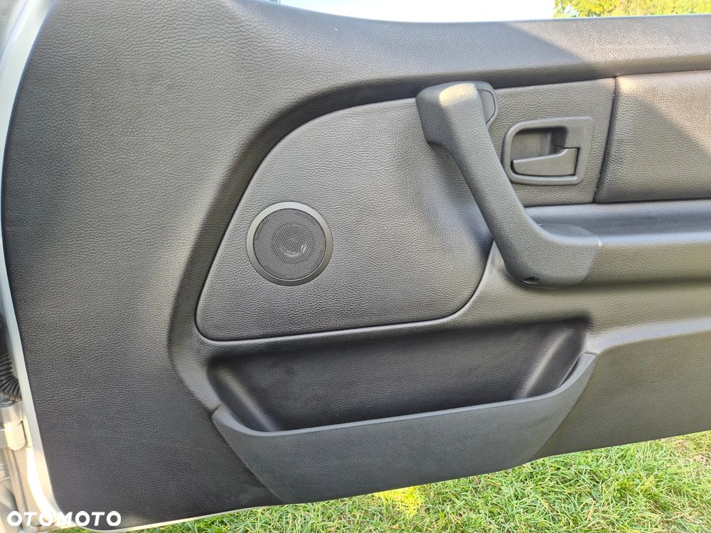 BMW Seria 3 318ti - 36