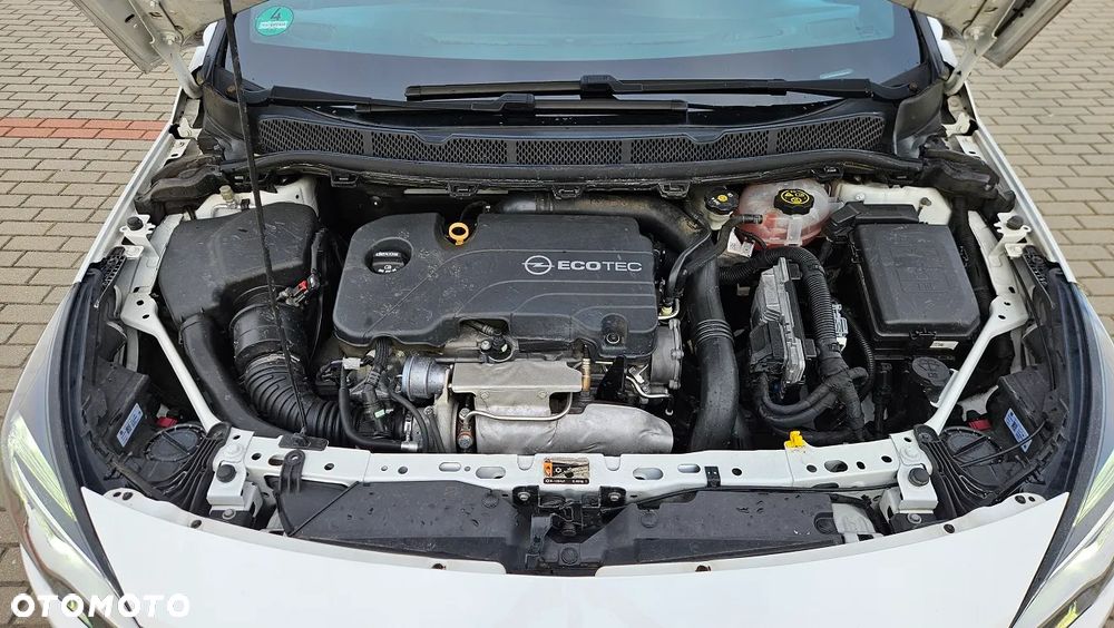 Opel Astra 1.4 Turbo Start/Stop Innovation - 19