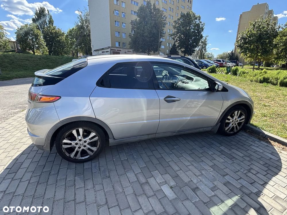 Honda Civic 1.8 Comfort - 4